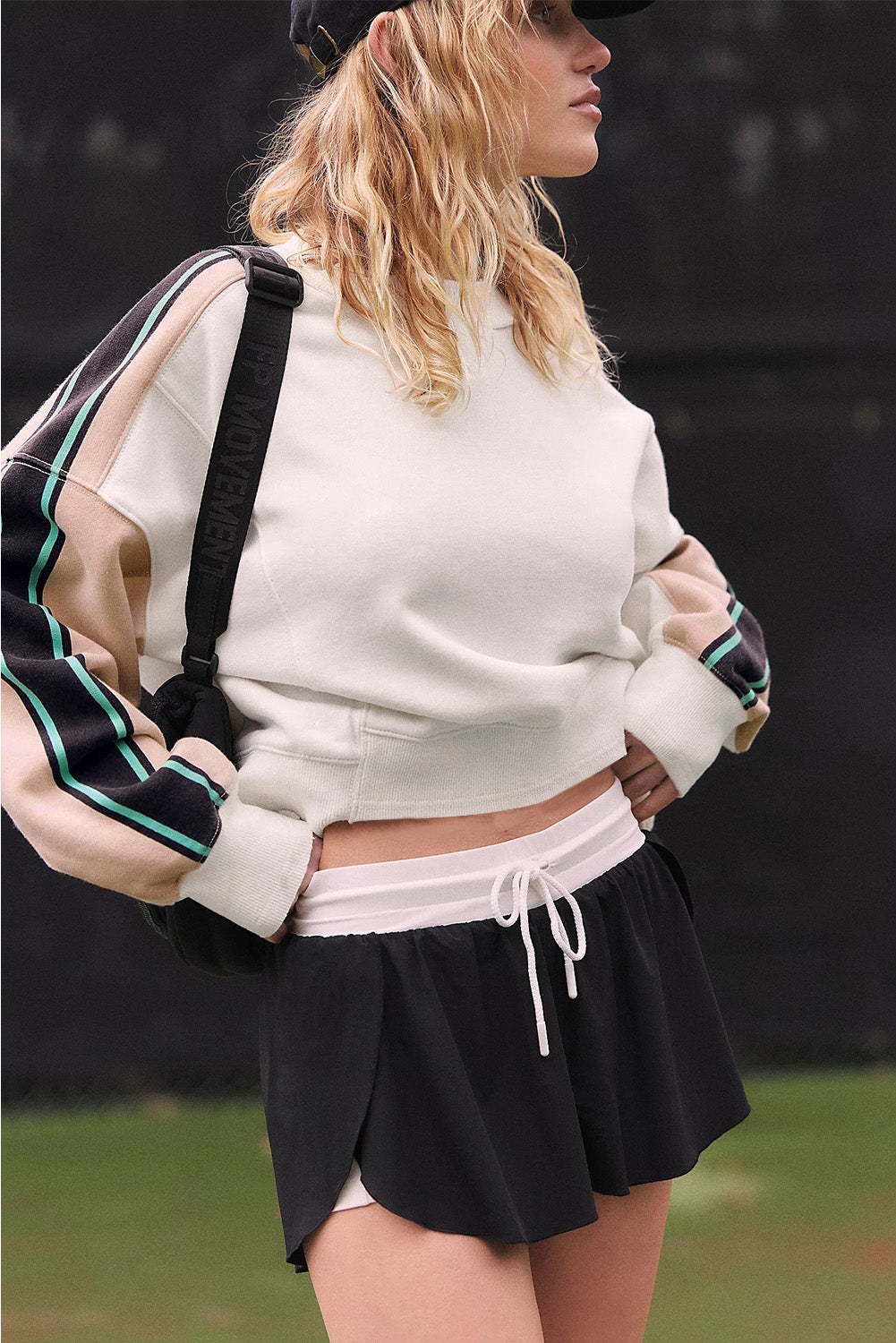 White Striped Color Block Exposed Seam Loose Sweatshirt