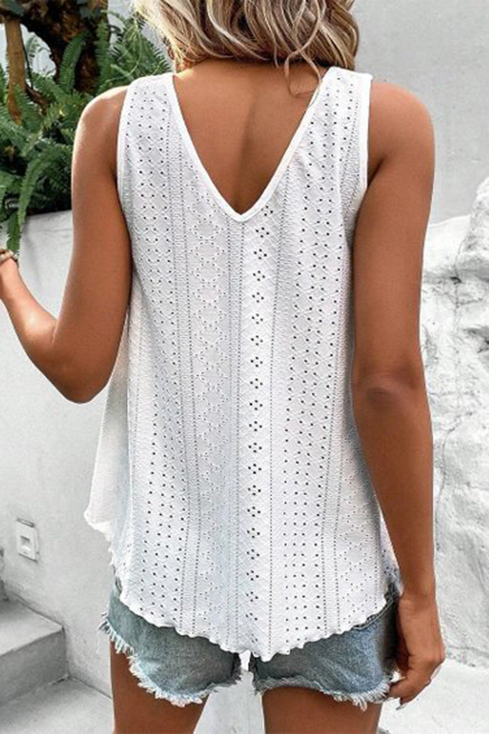 White Lace Crochet Splicing Eyelet V Neck Tank Top - Eloy Royal