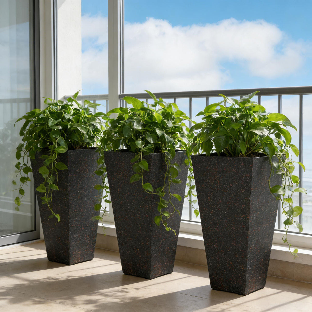Set of 3 Flower Pots,Tall Planters