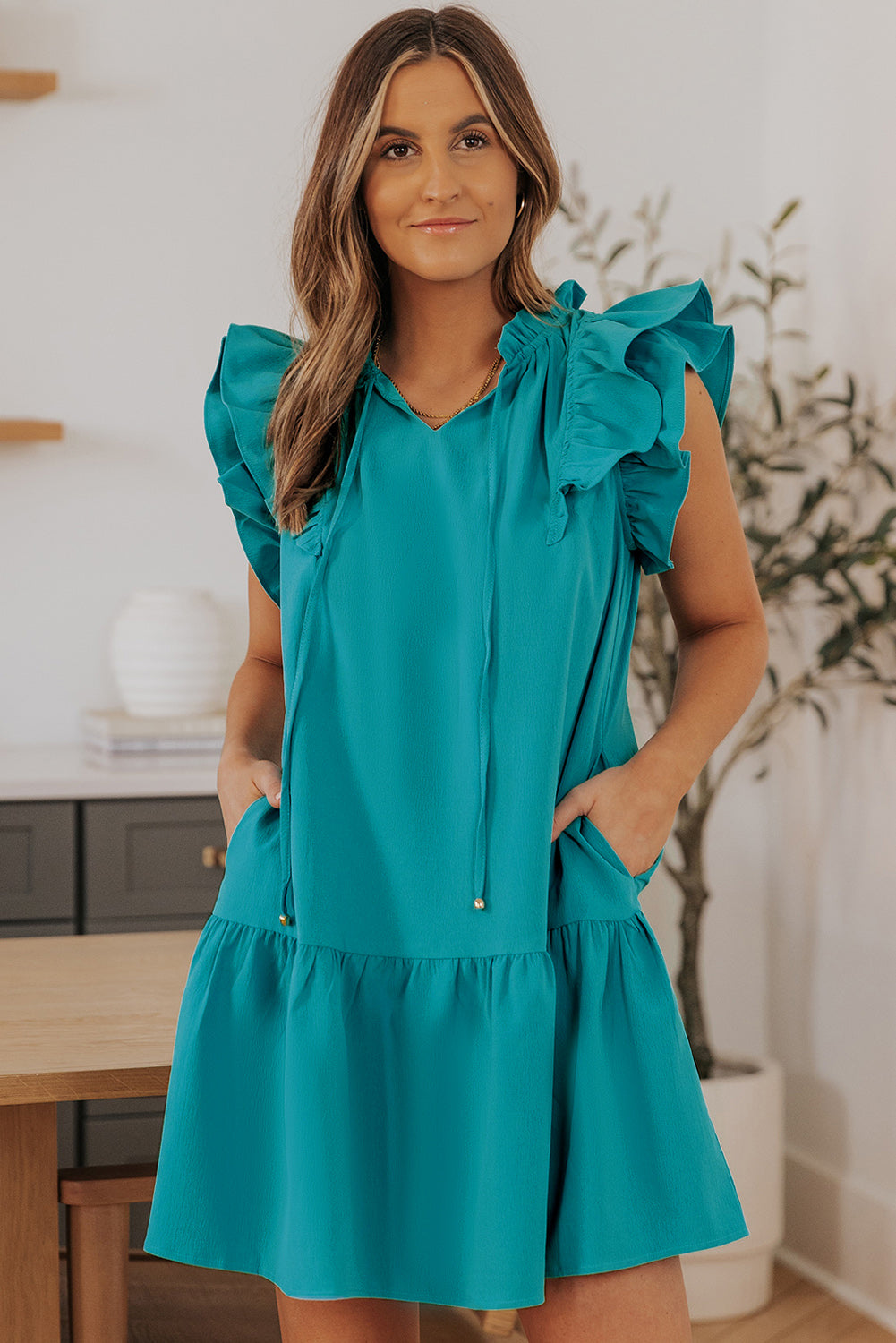 Green Tiered Ruffled Drawstring V Neck Short Dress With Pockets - Eloy Royal