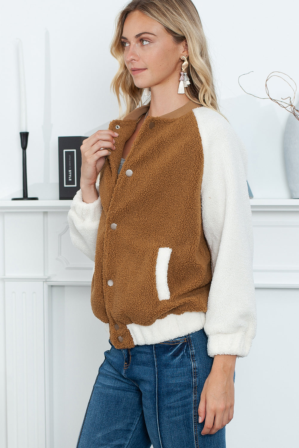 Brown Contrast White Sleeve Snap Button Sherpa Jacket - Eloy Royal