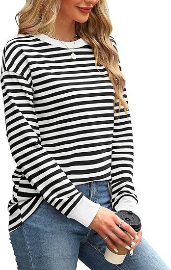 Women's Striped Pattern Round Neck Long-sleeved Sweater