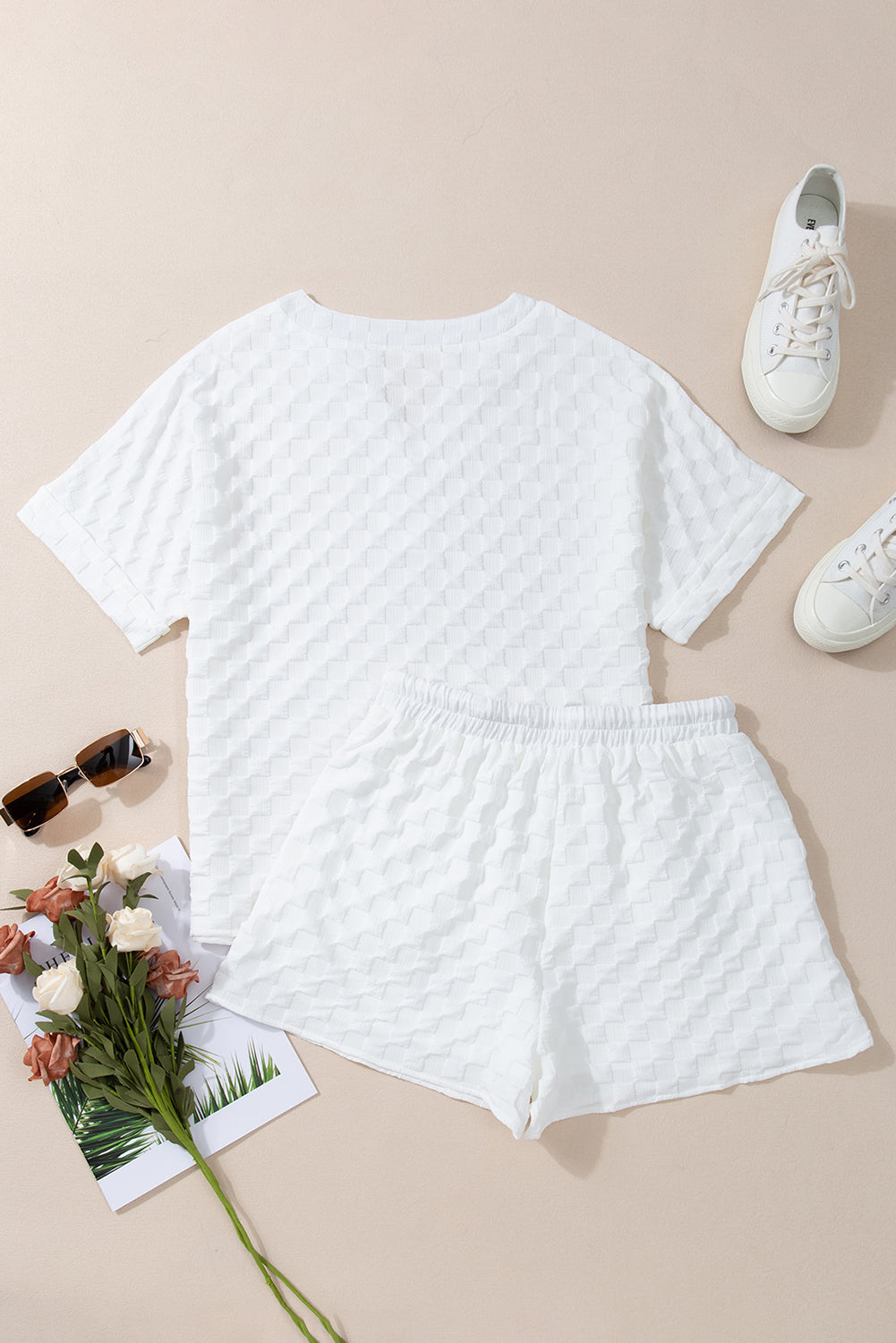 White Textured Split Neck Top and Drawstring Shorts Set - Eloy Royal