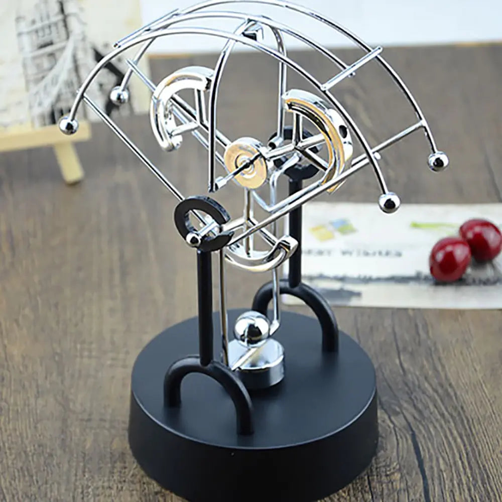 Perpetual Motion Desk Decoration Pendulum - Eloy Royal