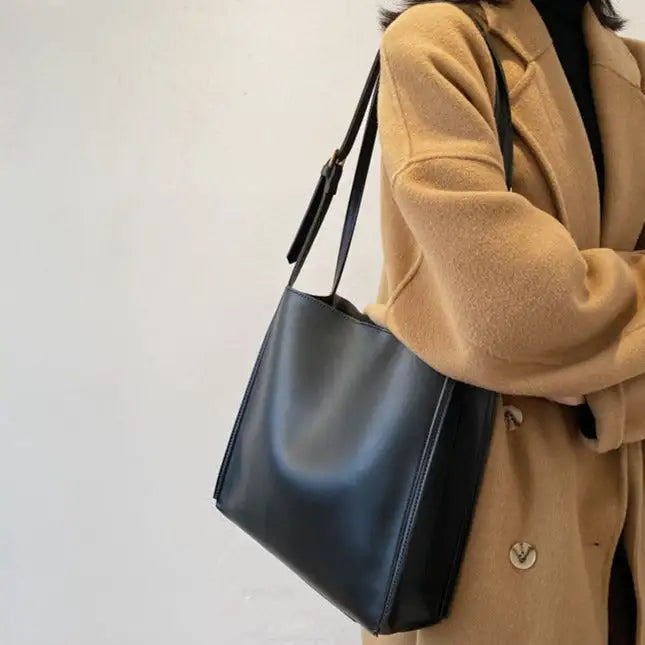 Olives Vegan Leather Tote - Eloy Royal